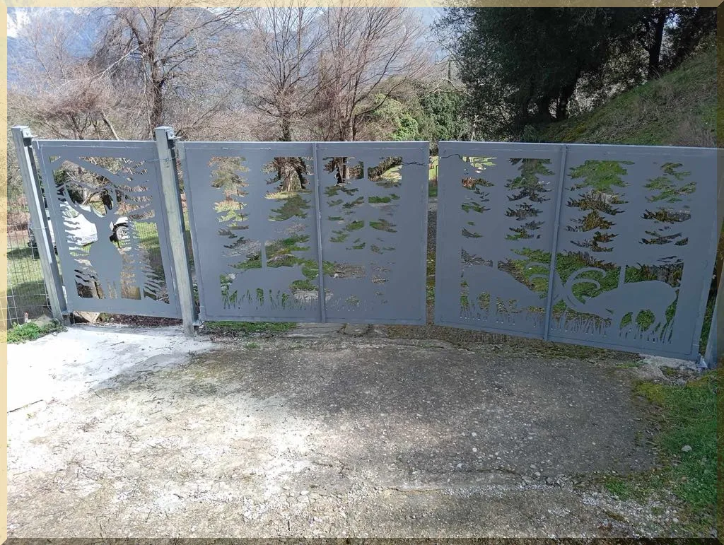Custom Metal Gates